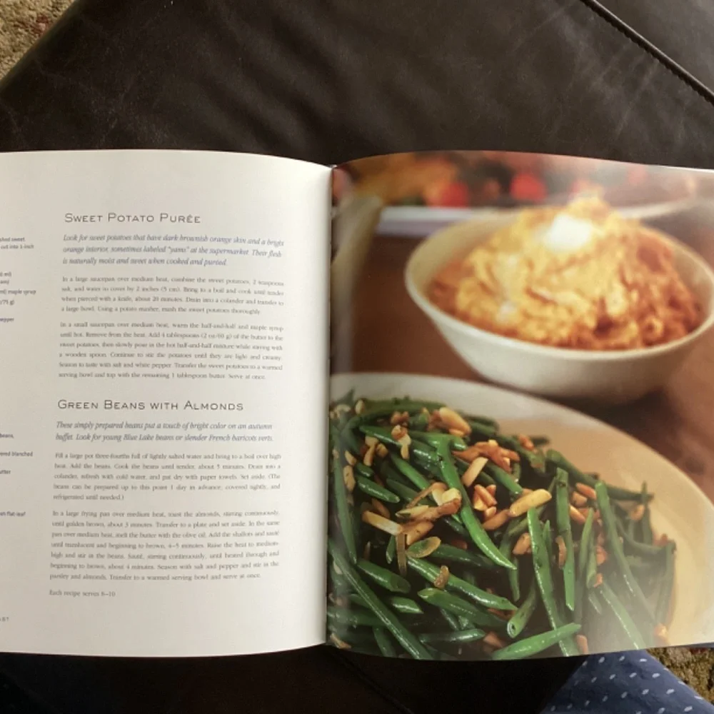 Williams-Sonoma Entertaining cookbook